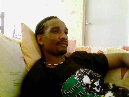 frédo en mode je me repose laisser moi tranquil
